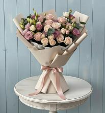 Букет цветов из:  Розы и Лизиантусы в Супсех
