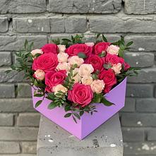 Цветочная композиция из Розы в коробке в Супсех