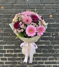 Букет цветов из:  Герберы и Хризантемы в Супсех